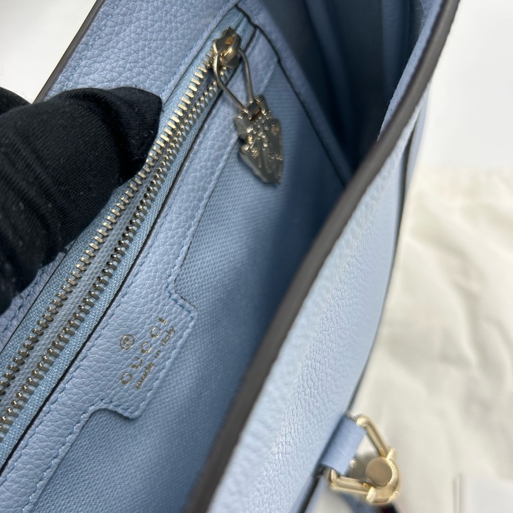 Women's Gucci, Jackie, 1961 hobo bag medium size light blue grain calf skin NWT - Picture 16 of 16